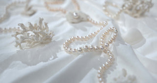 Discover the Elegance of Adorniq's Pearl Earrings, the Perfect Addition to any Outfit in Australia